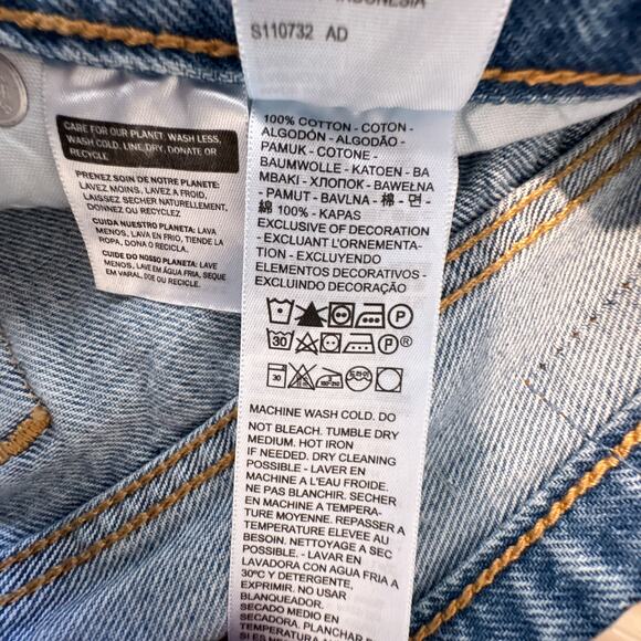 Levi’s 501 High Rise Distressed Denim Cutoff Shorts Raw Hem Size 30 - Picture 6 of 9